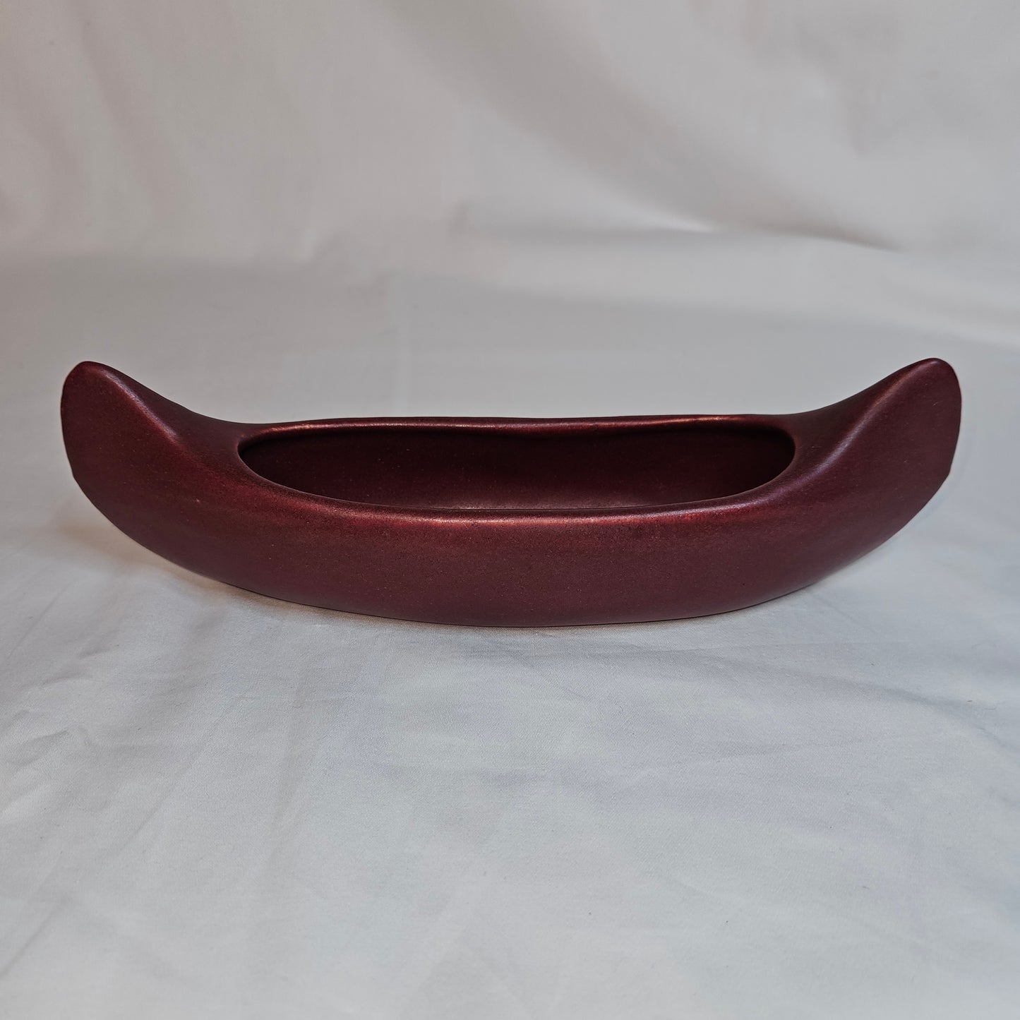 Niloak Pottery vintage Indian Canoe, Fox Red Lewis glaze color