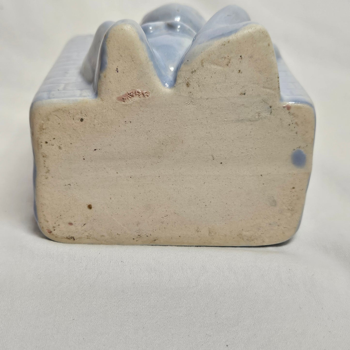 Vintage Niloak Circus Monkey planter, light blue, 4" tall