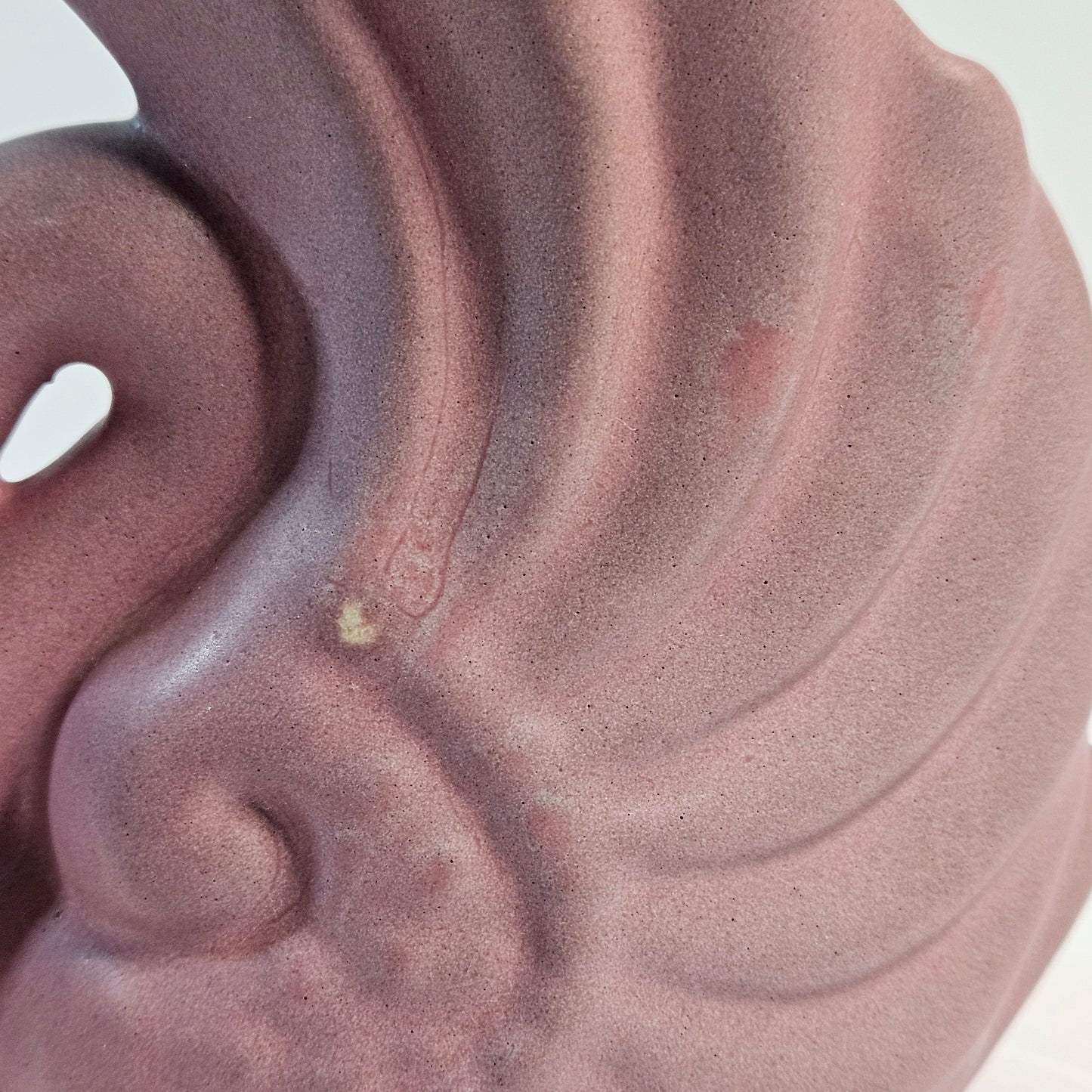 Vintage Niloak Potteries Dusty Pink Swan vase, 1930s