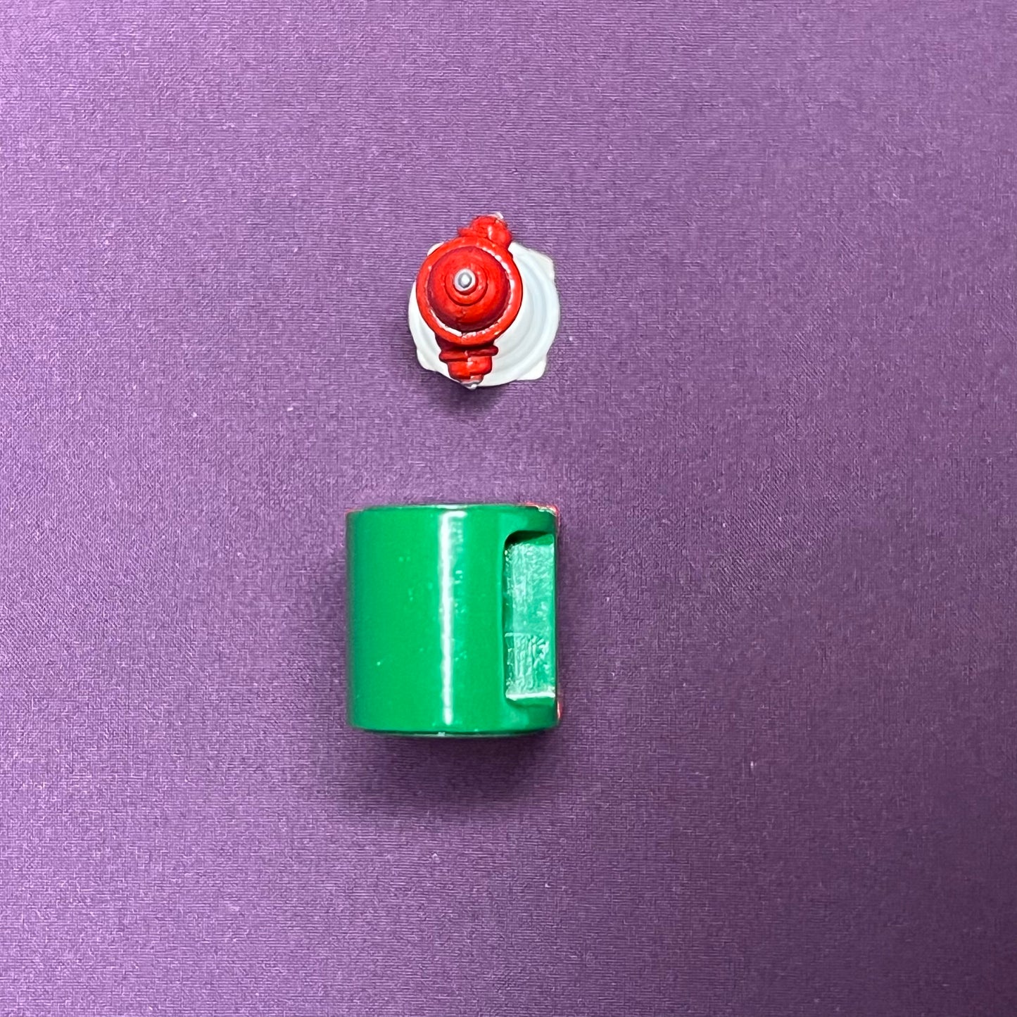 Department 56 Heritage Village Collection #5214-0, Mailbox and Fire Hydrant