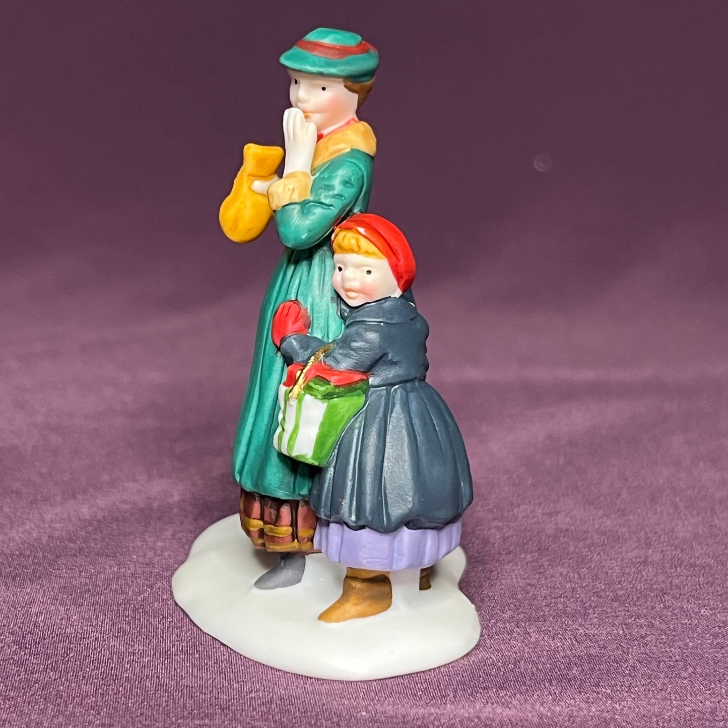 Don't Drop the Presents, Department 56 Heritage Village Collection #55328