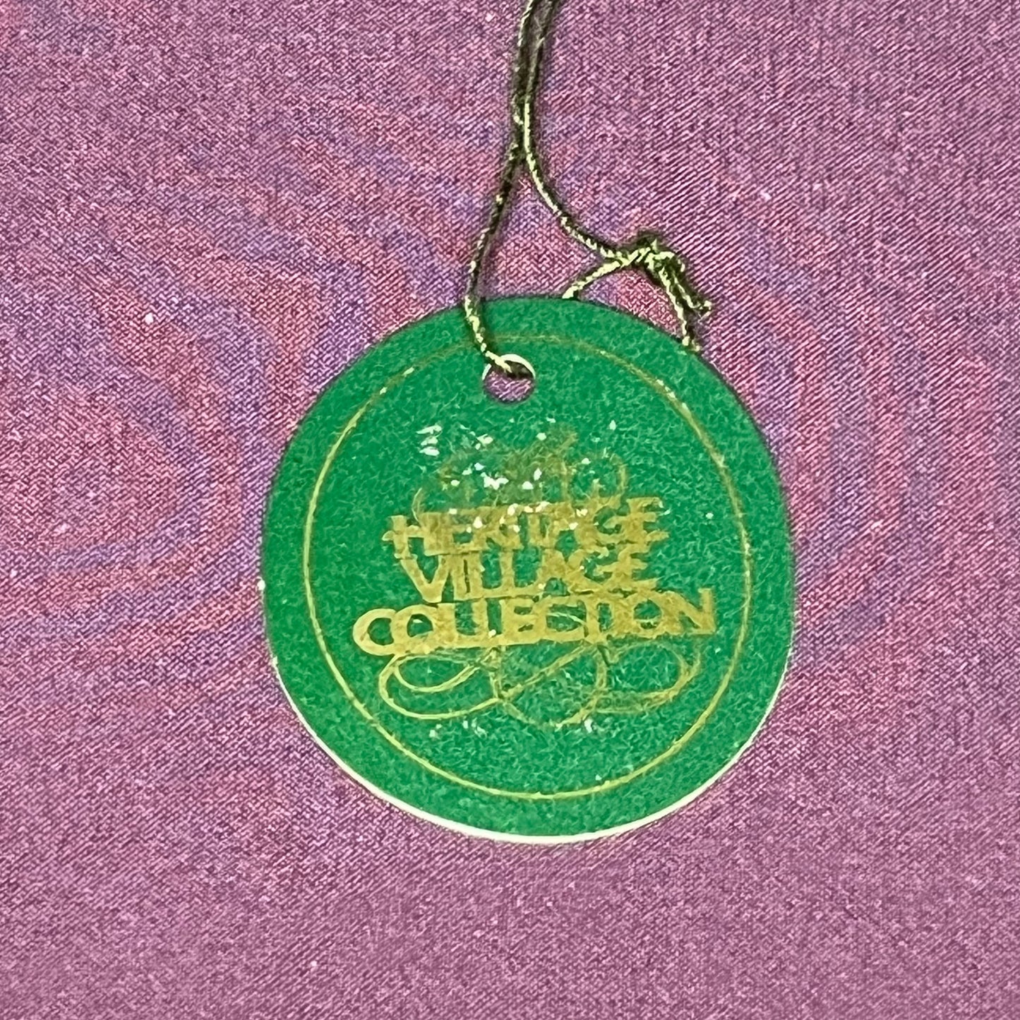 Don't Drop the Presents, Department 56 Heritage Village Collection #55328