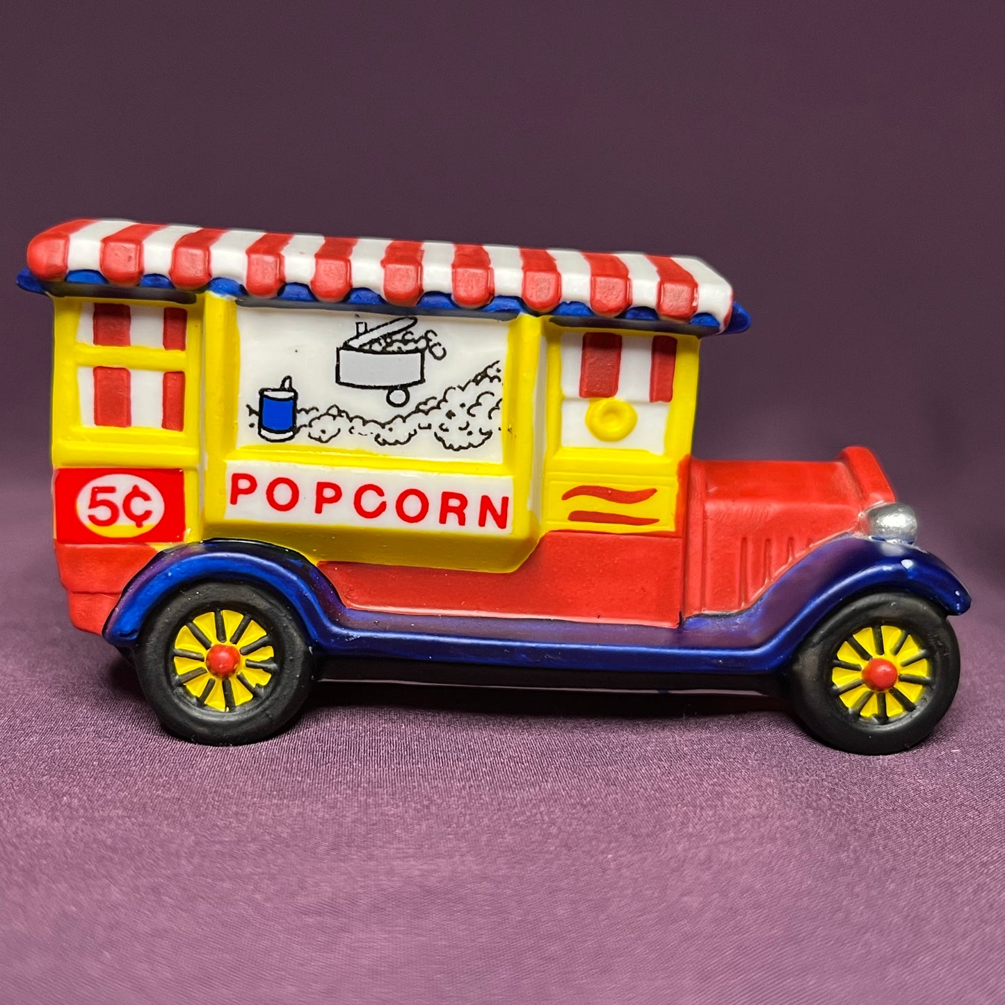 Popcorn Vendor, Department 56 Heritage Village Collection #59587