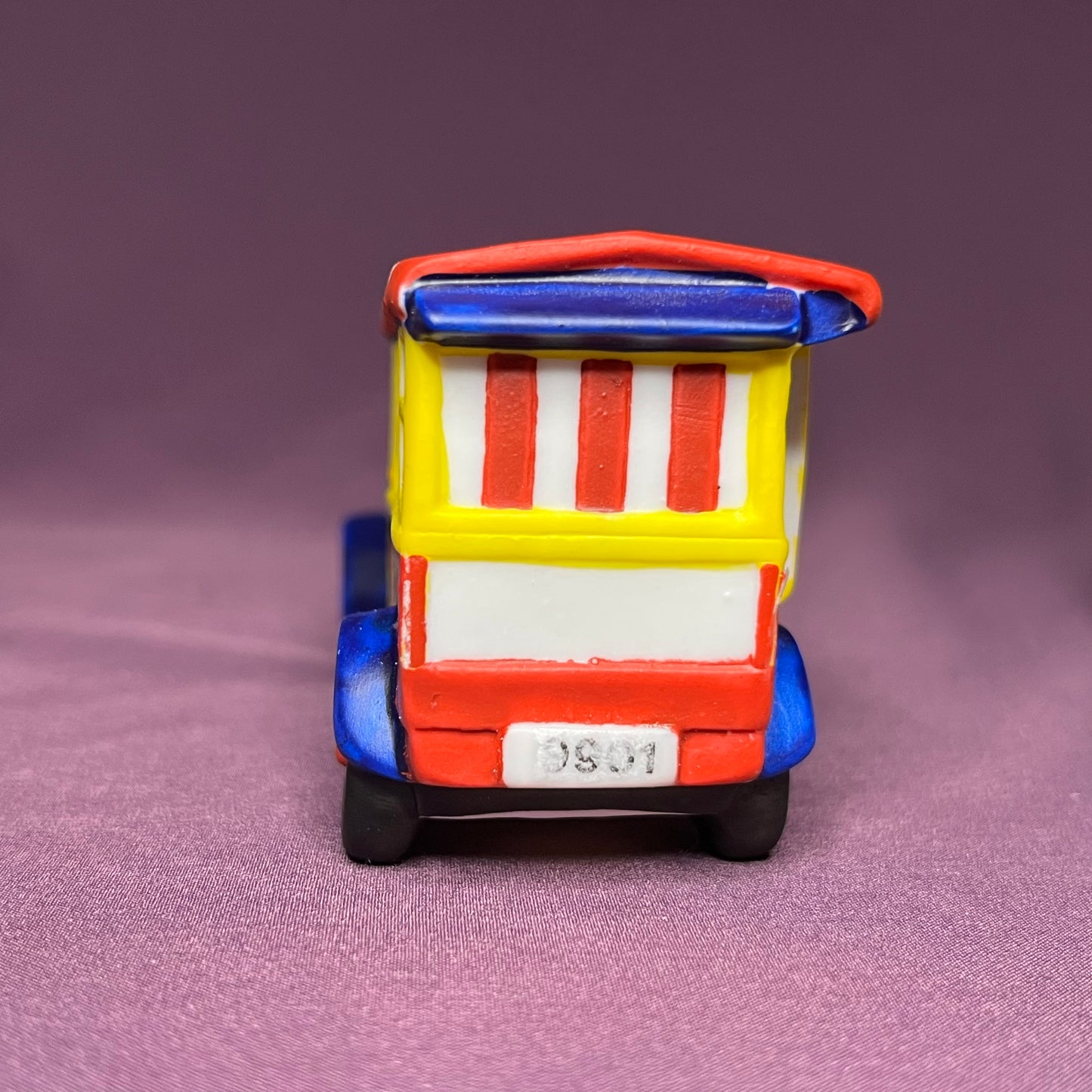 Popcorn Vendor, Department 56 Heritage Village Collection #59587