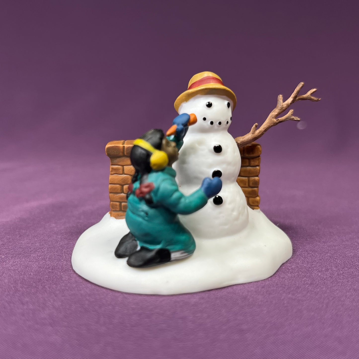Playing in the Snow, Department 56 Heritage Village Collection #5556-5