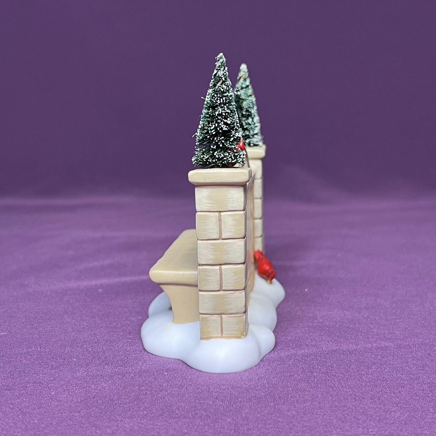Village Sign and Bench, Department 56 #52882