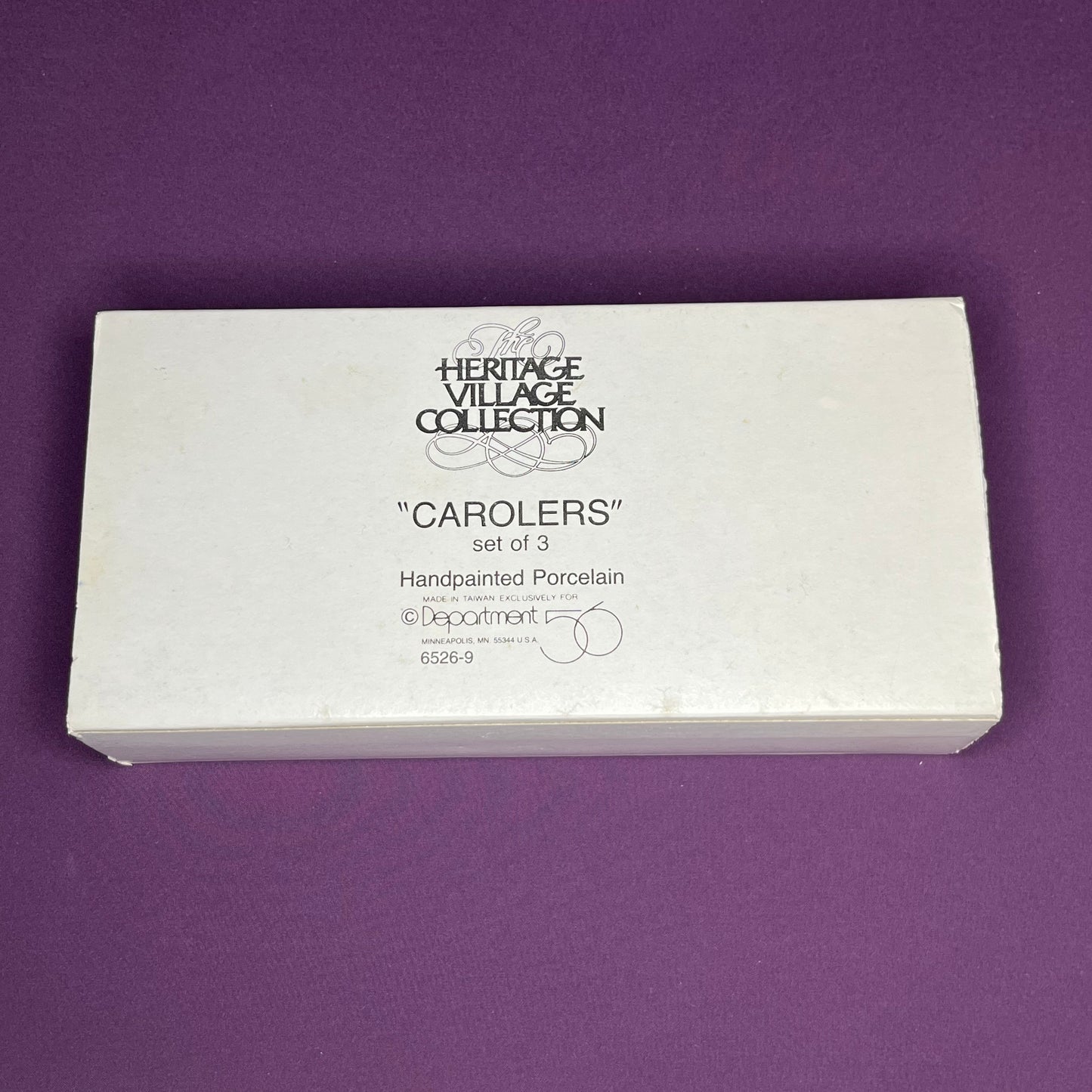 Carolers, early black post version, Department 56 Heritage Village Collection, #6526-9