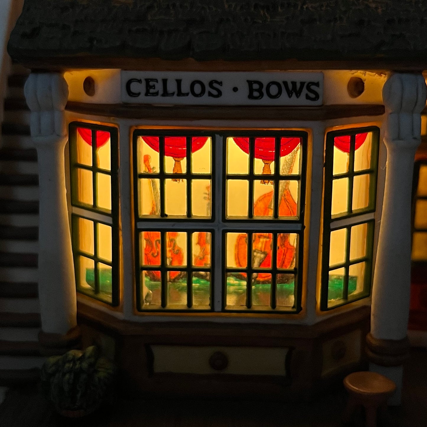 Benjamin Bowman Violin Maker, Department 56, New England Village #56663, 2002