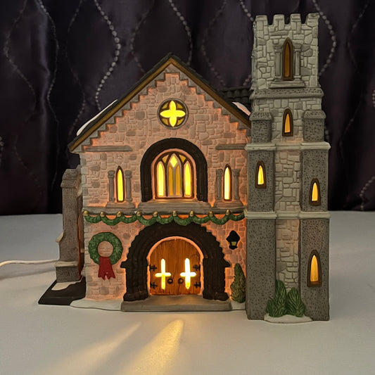 Whittlesbourne Church, Deparment 56 Dickens Village, #58211