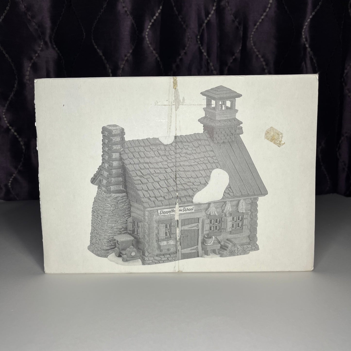 Sleepy Hollow School, Department 56 New England Village, #59544