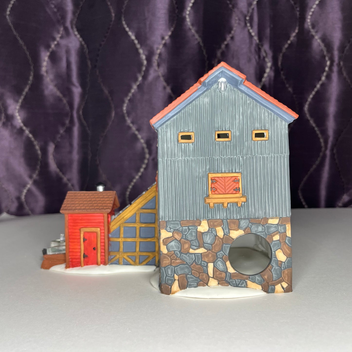 Blue Star Ice Co, Department 56 New England Village Series, #56472