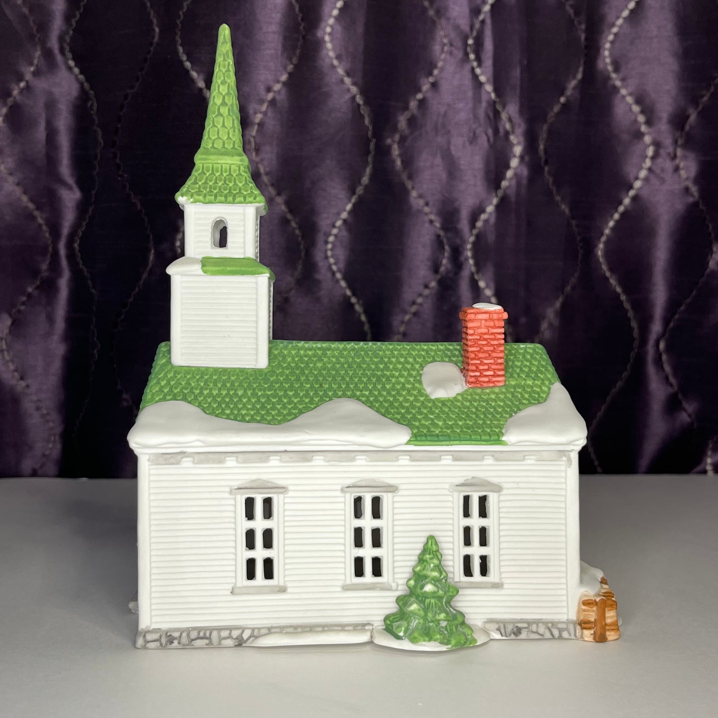 Department 56 Steeple Church, New England Village Series, #6530-7, 1986