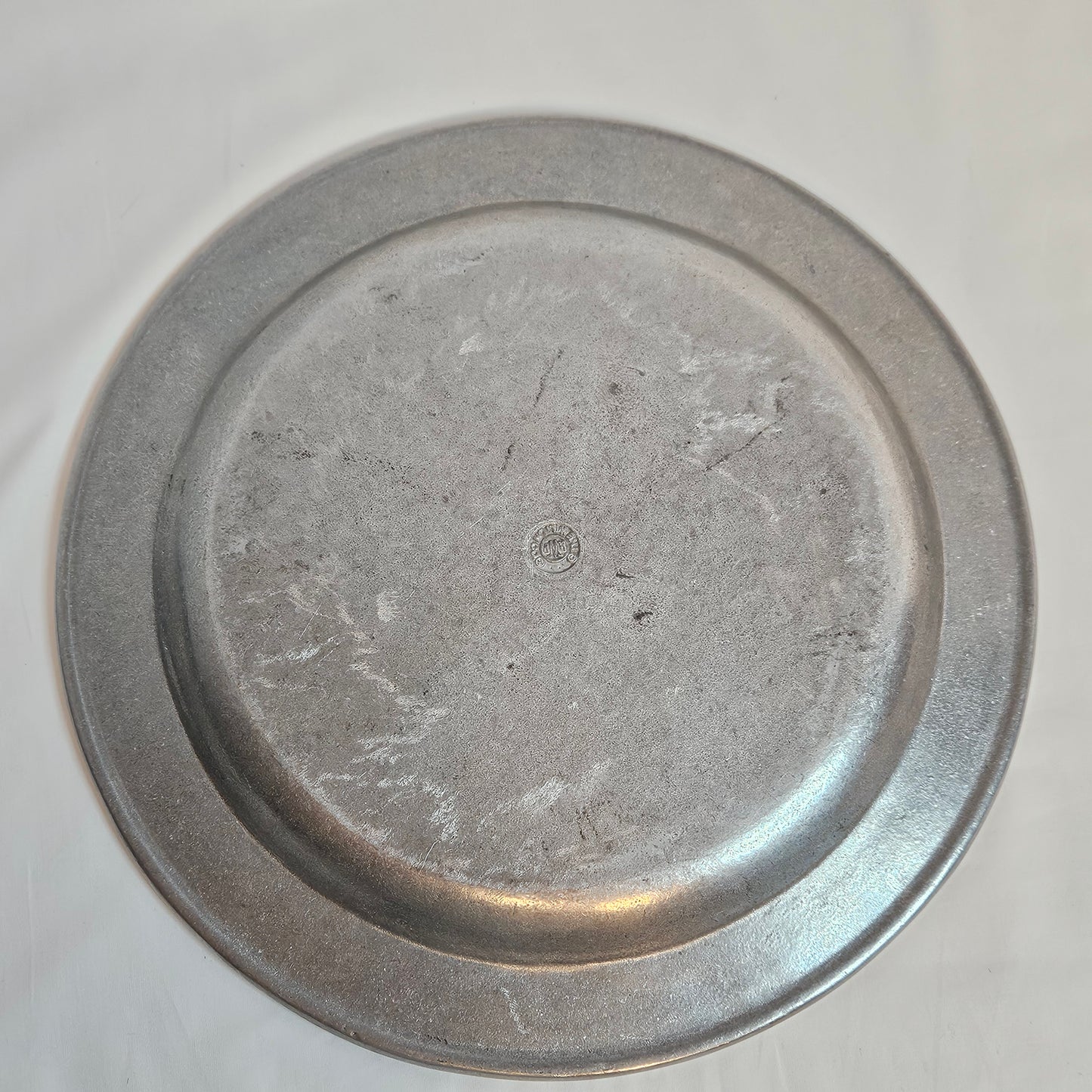 Wilton Co. RWP pewter serving tray, engraved The Harford - St. Louis 1987 - 1998