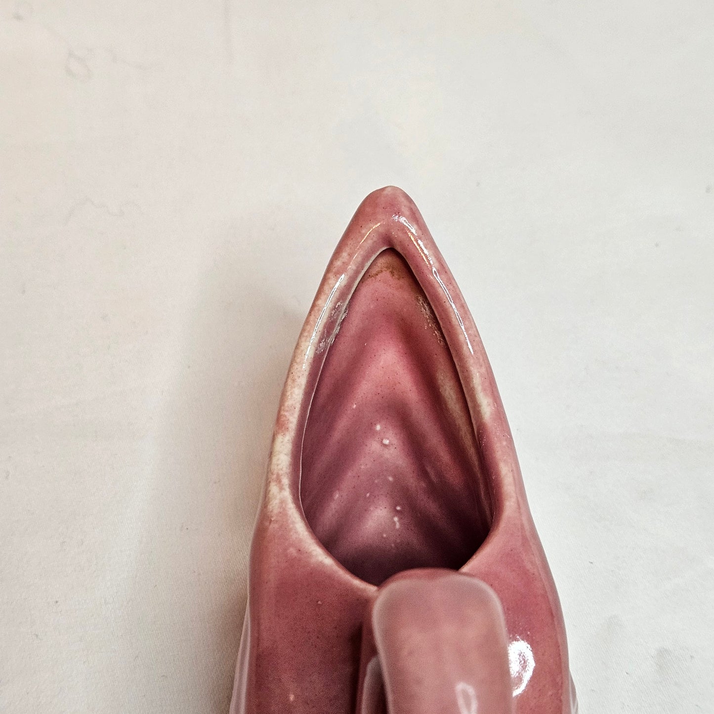 Small Niloak vintage Swan planter, 3.25 inches tall