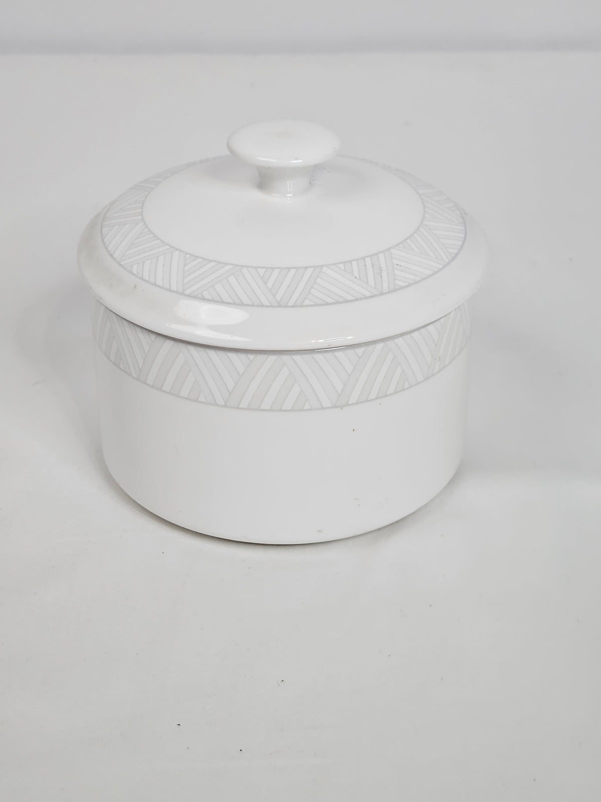 Vintage Mikasa Skyline covered sugar bowl, Alumicron China