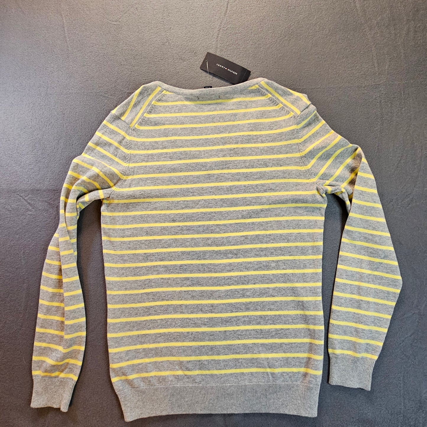 Tommy Hilfiger NWT long-sleeve, v-neck striped sweater, light gray with yellow stripes, medium