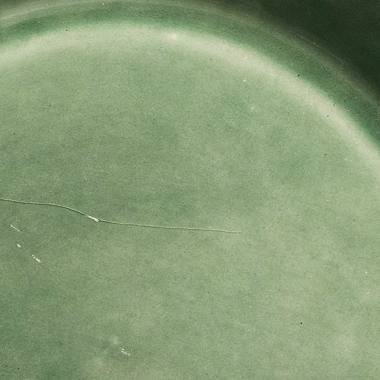 Vintage BORDALLO PINHEIRO Portugal - 13" Green Serving Bowl, Lattice with Grapevines