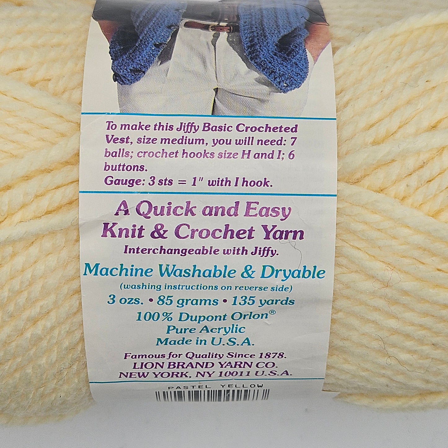 Lion Brand Jiffy Basic Pastel Yellow worsted yarn