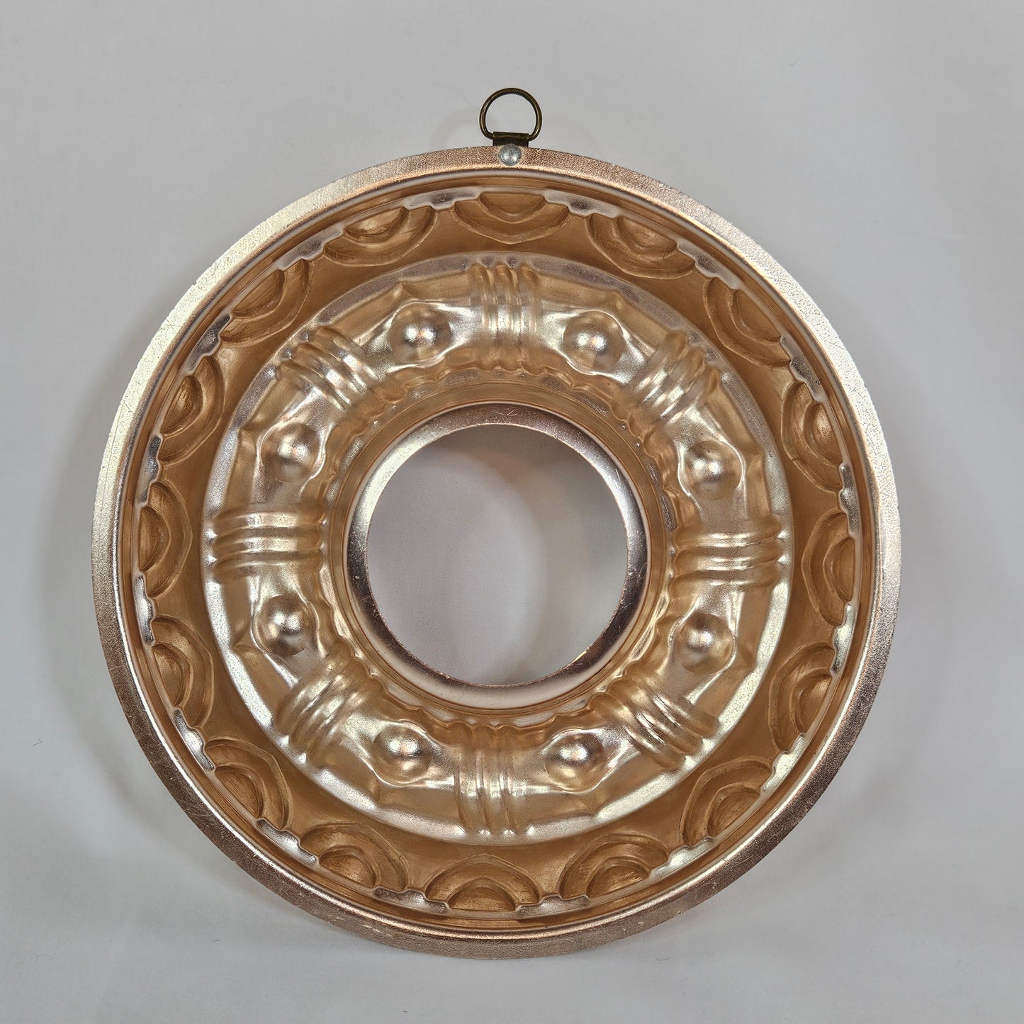 Vintage Copper mold 8.5" x 2.25"