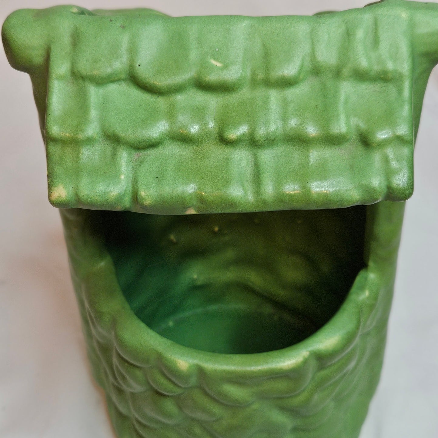 Niloak Covered Wishing Well vintage planter, 1930s