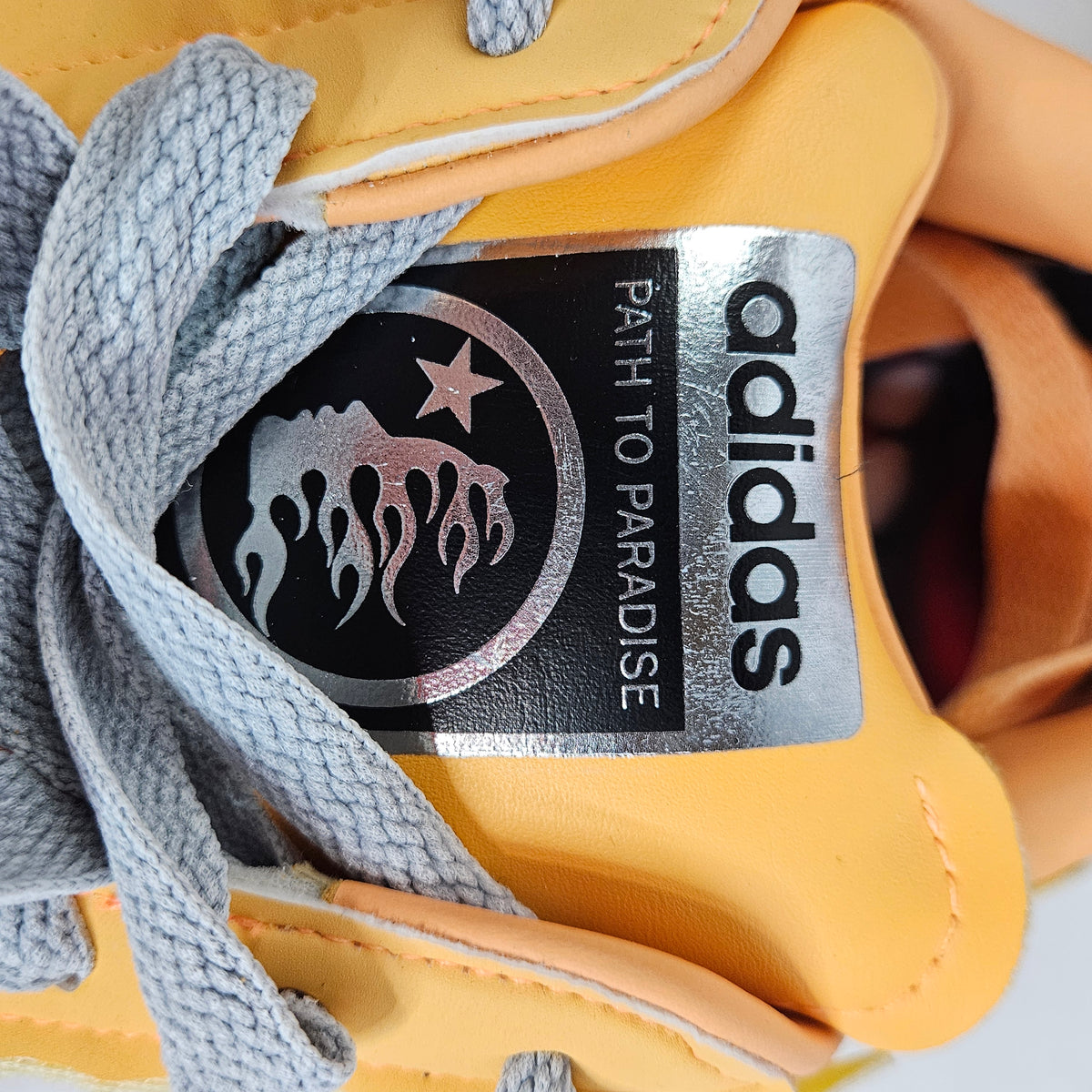 Adidas Superstar LA1501 Hellstar Hazy Orange Size 12M 13W New