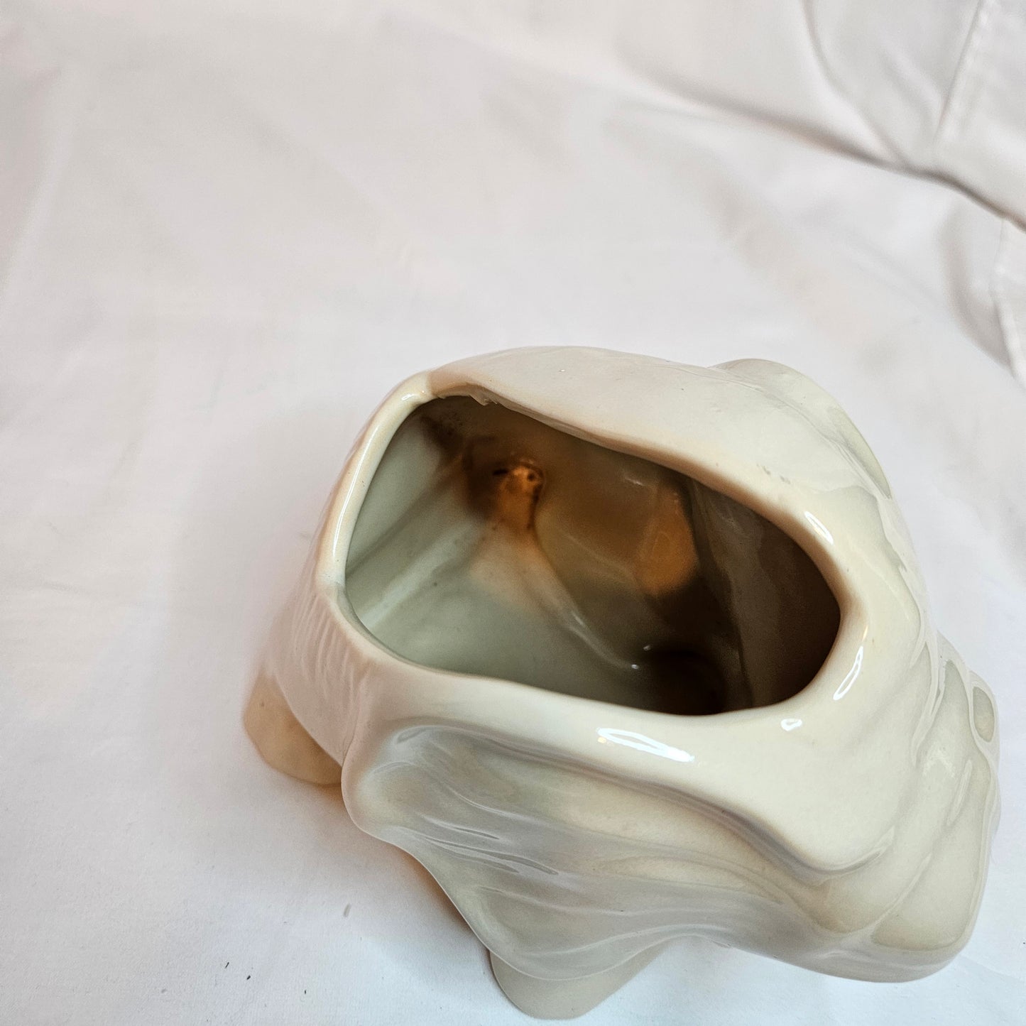 Niloak 1940s Circus Elephant planter, designed by Joe Alley, cream