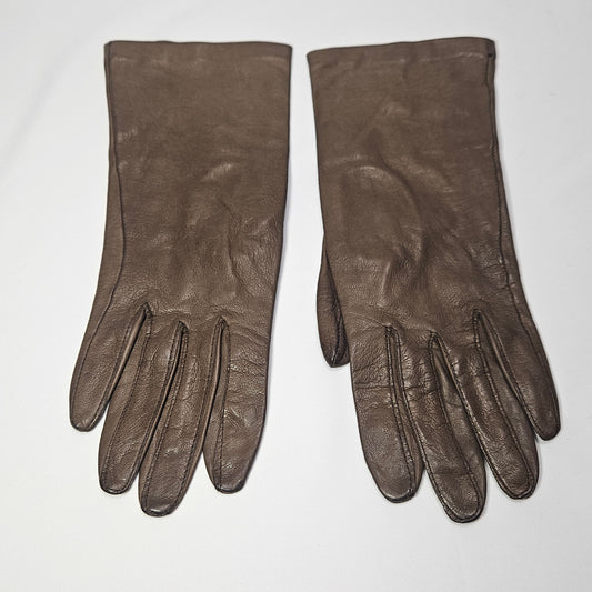 Vintage women's brown leather gloves by Grandoe, size 6.5, silk lined