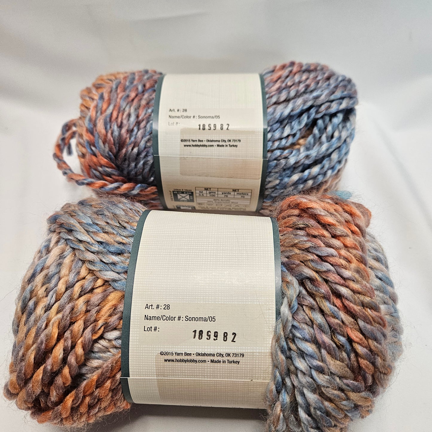 Yarn Bee Dream Spun Acrylic/wool bulky yarn, 2 skeins of color Sonoma