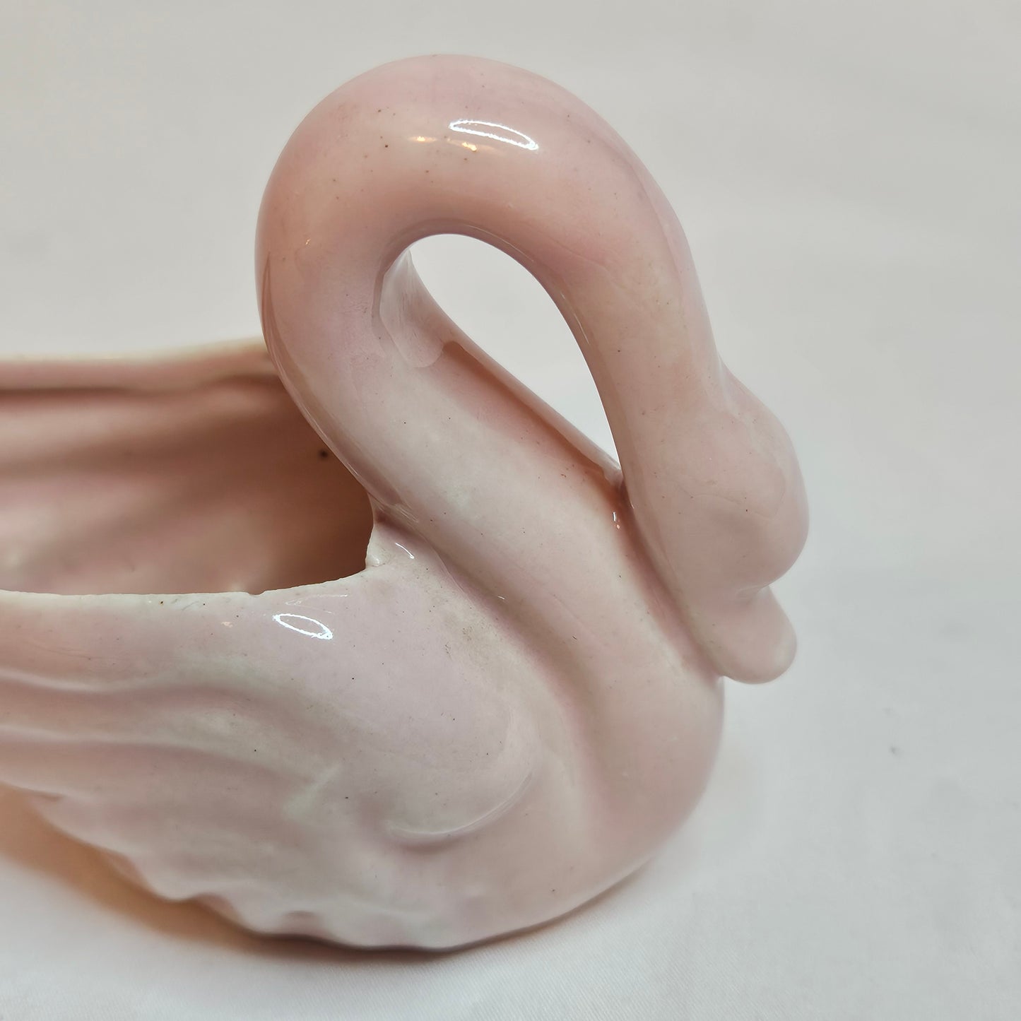 Small Niloak vintage Swan planter, 3.25 inches tall
