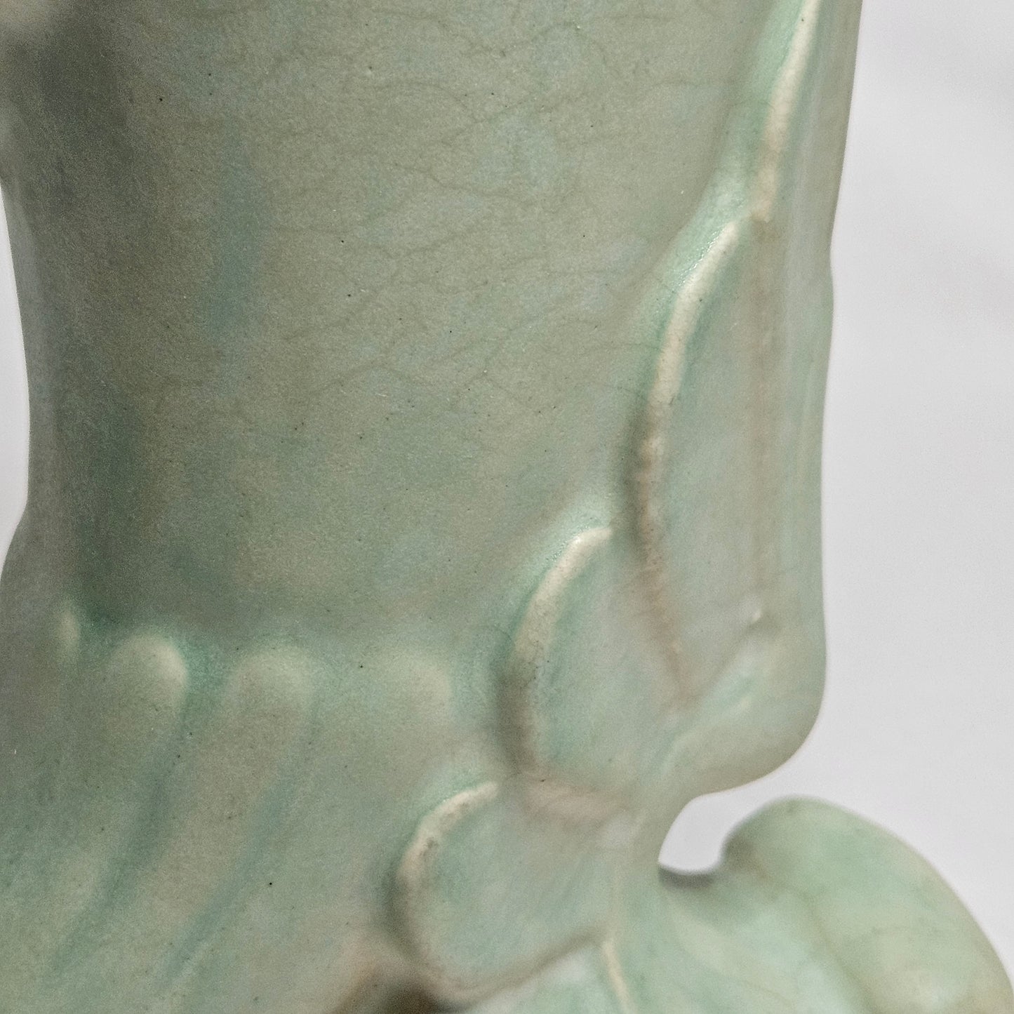 Vintage Niloak Cornucopia vase, 7" tall,