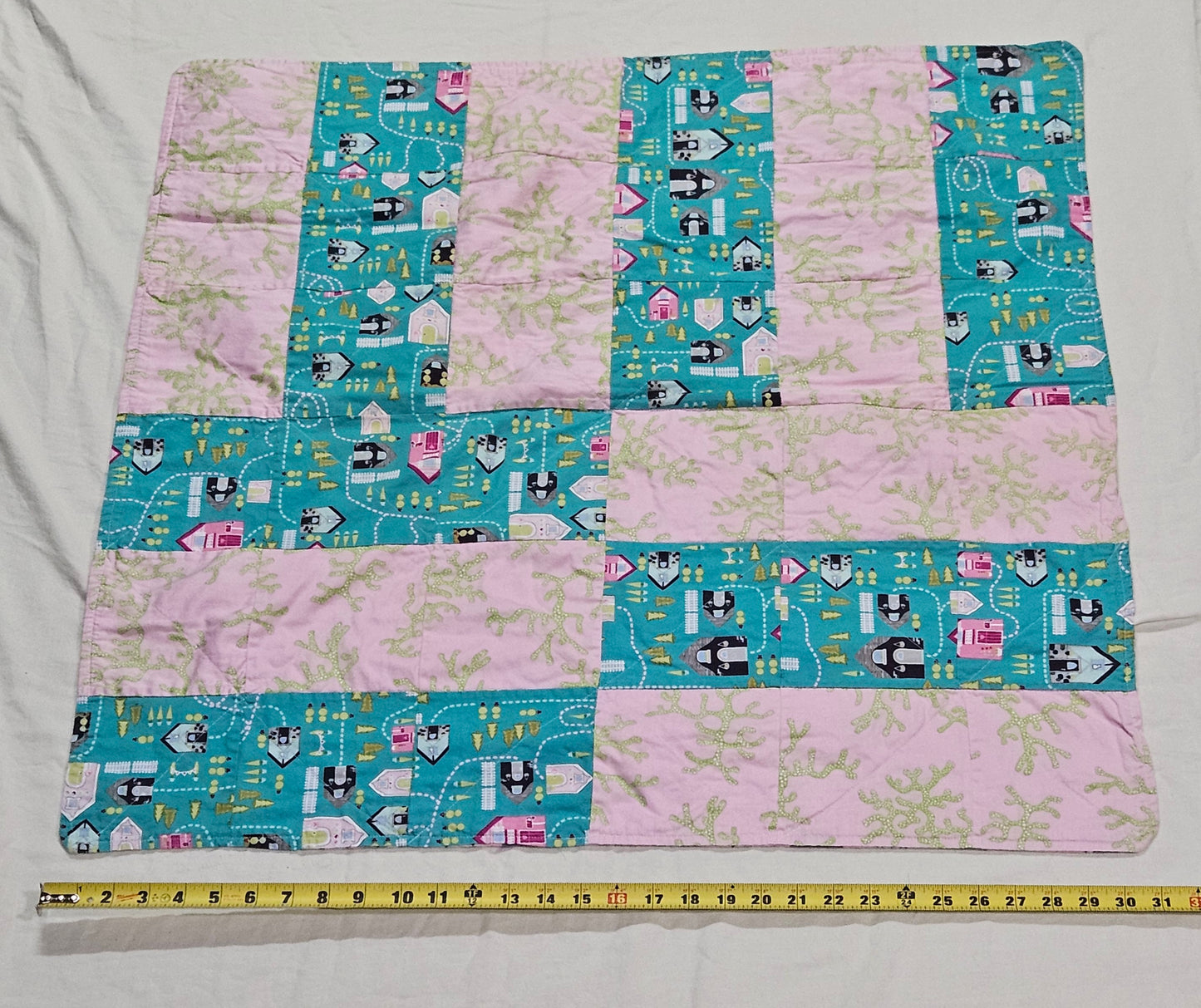 Quilted baby blanket 31 x 31