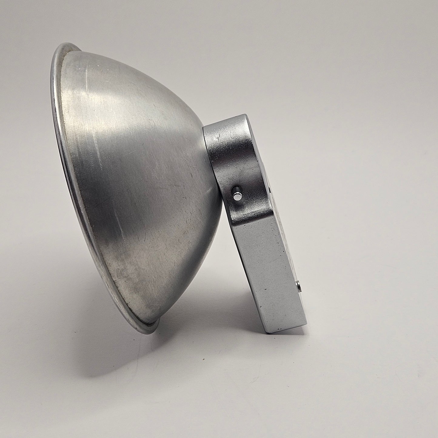 Jen-Flash Type II Captor Model 3F for  Leica IIIF Camera, Not tested