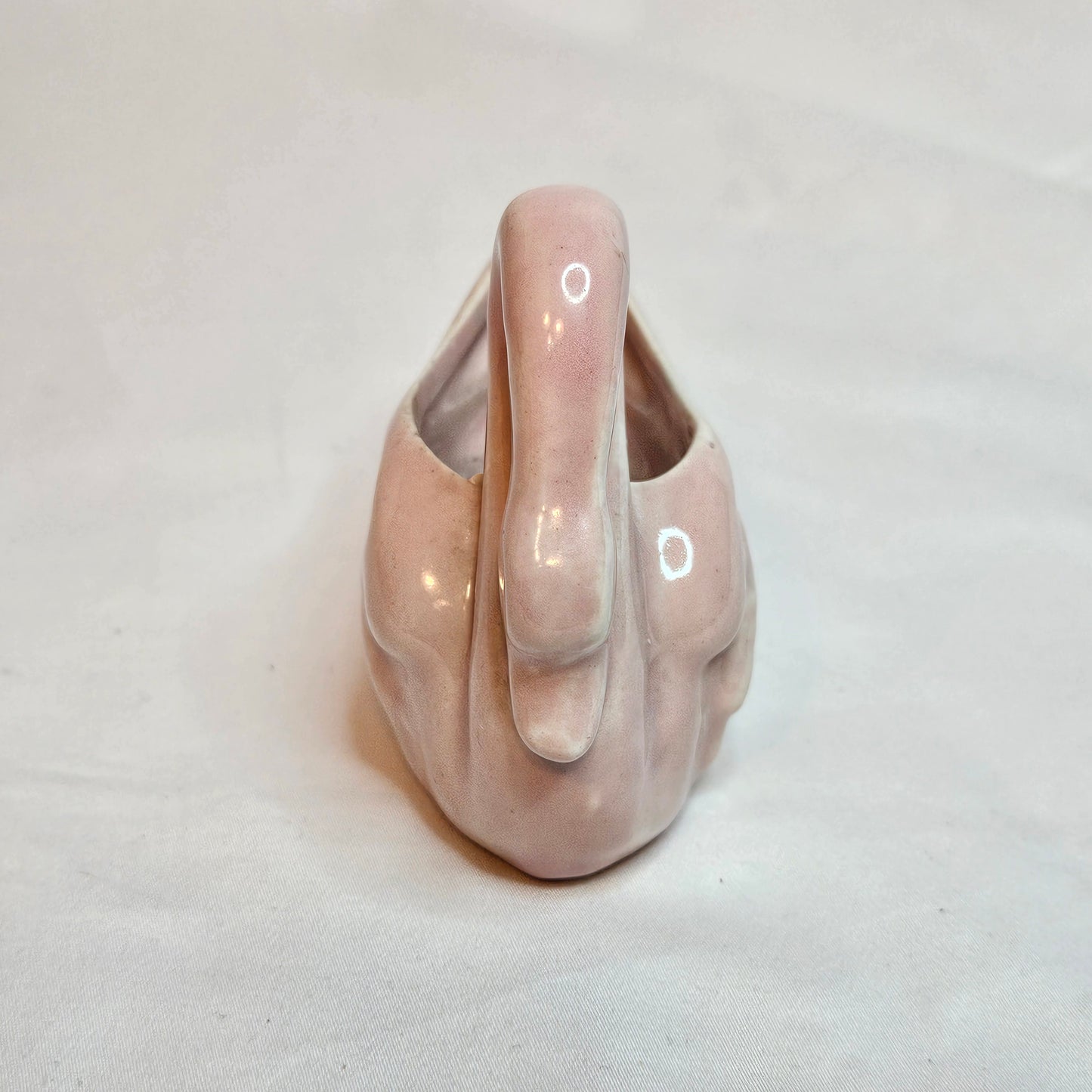 Small Niloak vintage Swan planter, 3.25 inches tall