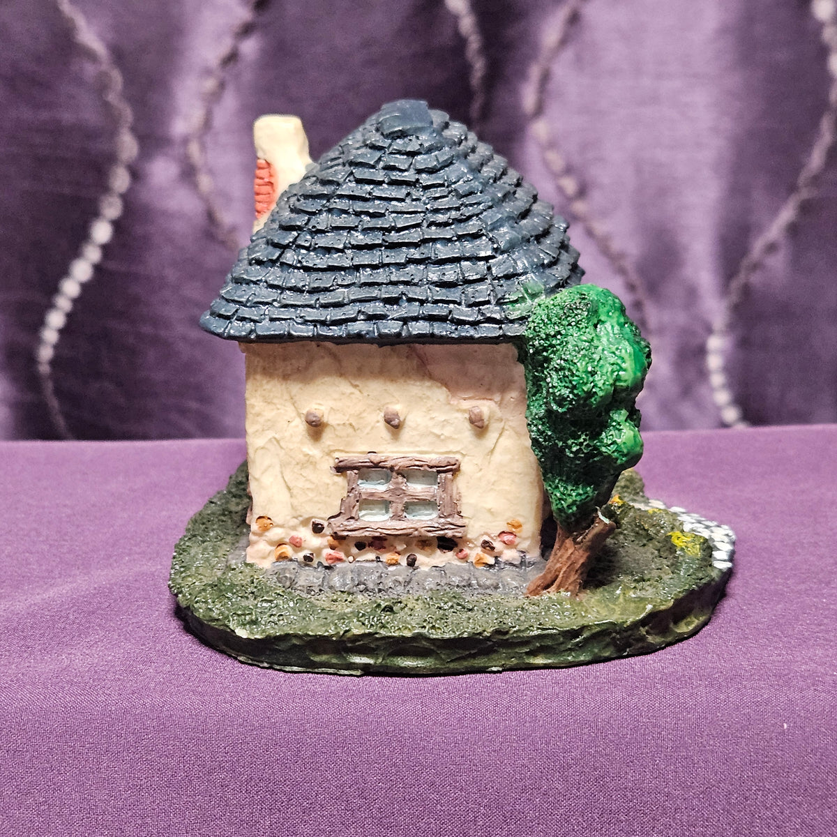 Department 56 Dickens Village Miniatures, Set of 7, 1986