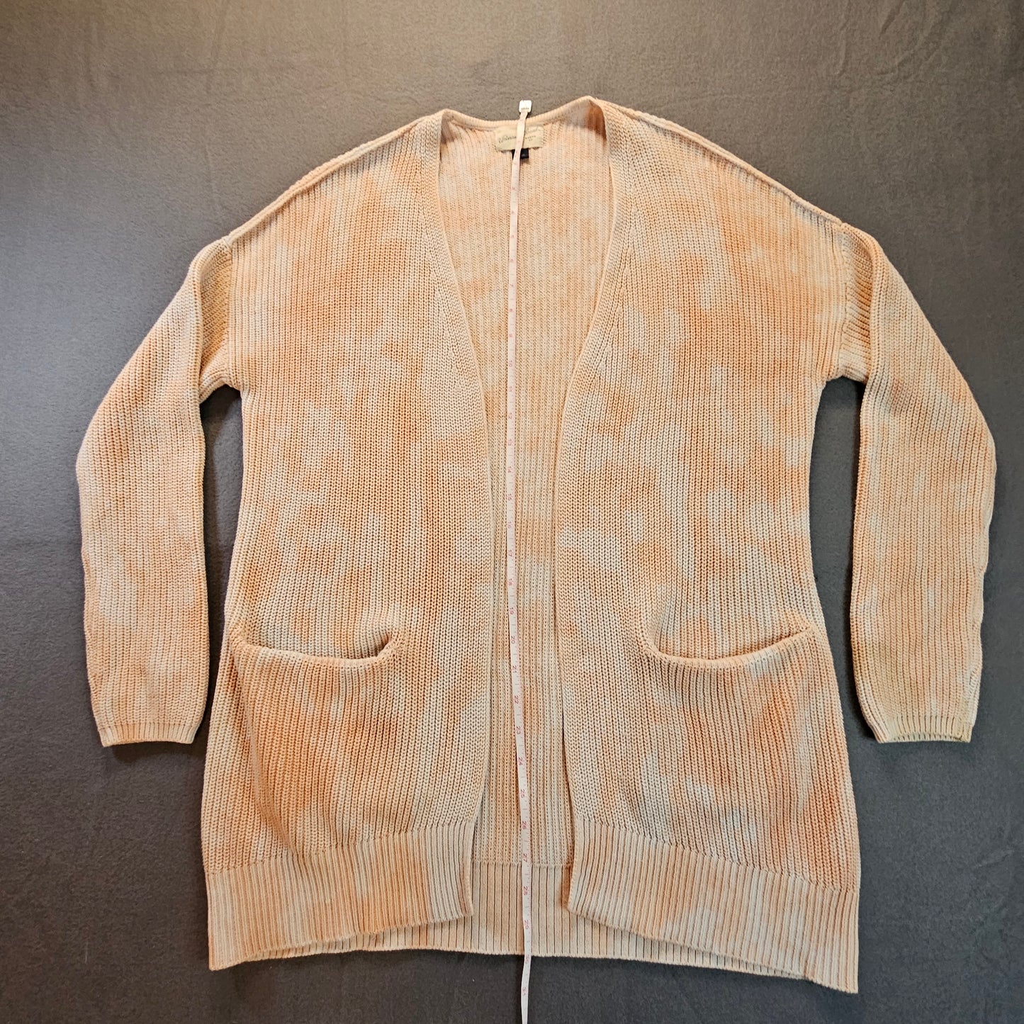 Universal Threads long-sleeve cardigan with front pockets, 100% cotton, marbled peach, S