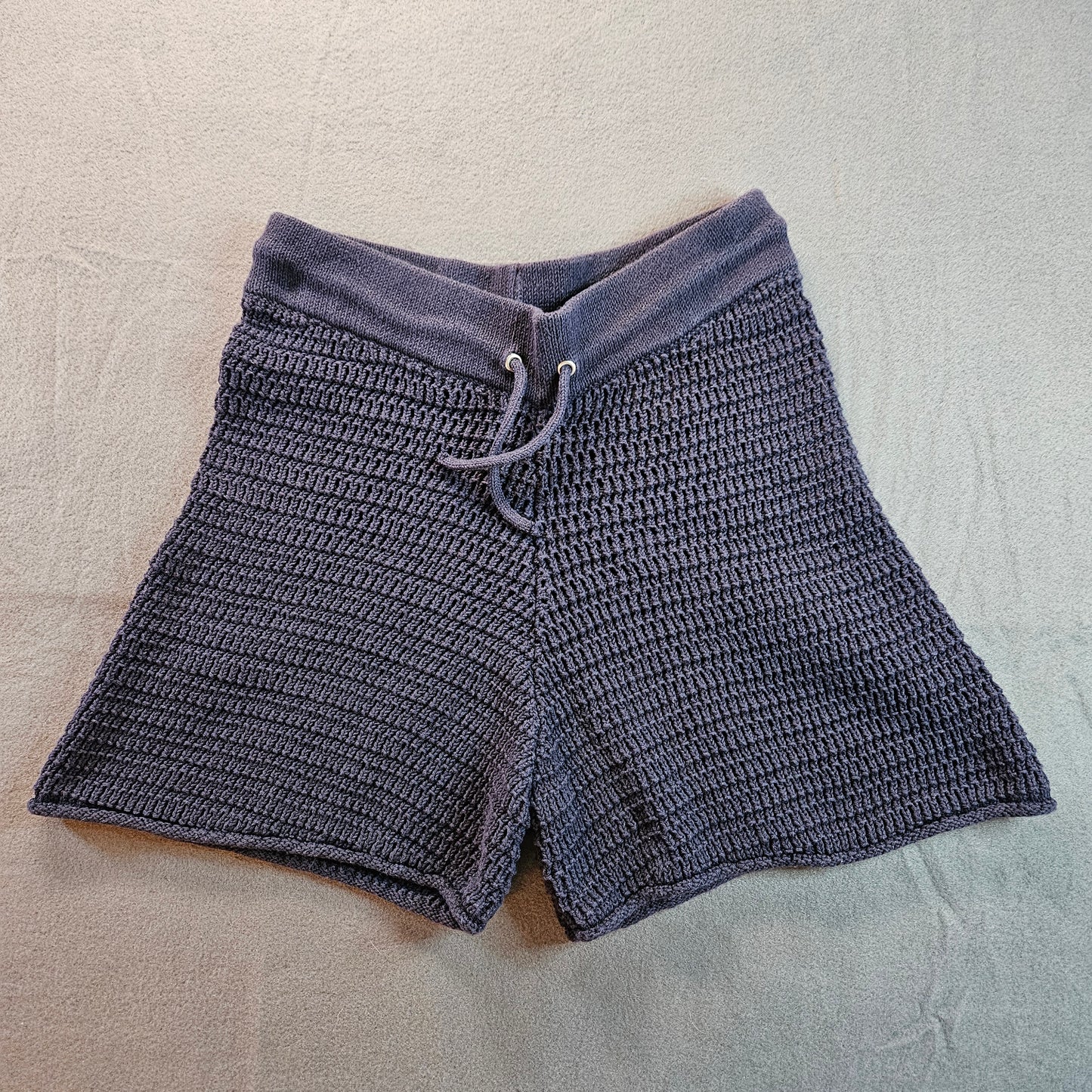 Zara 100% cotton knit shorts in dark blue, medium