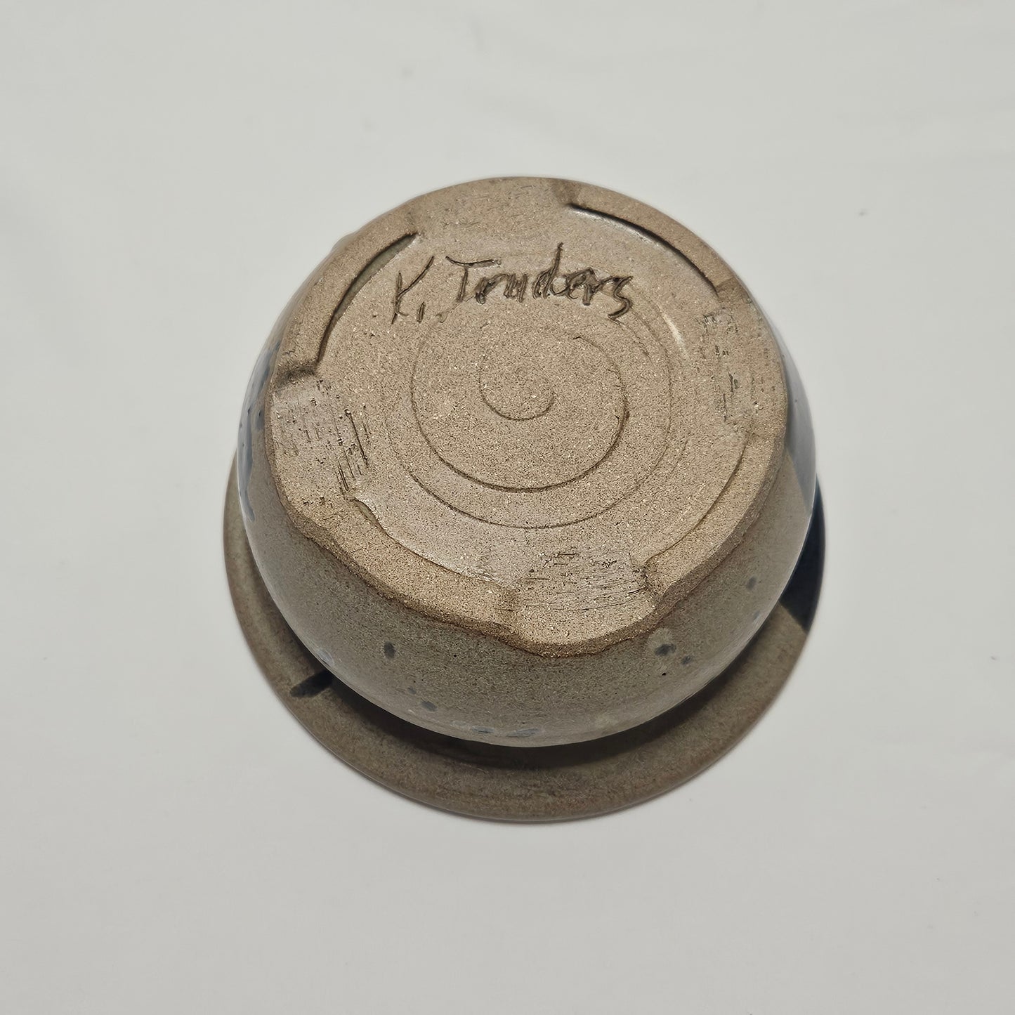 Vintage, Hand-thrown Studio Pottery rummed bowl, sigbed by artist Kathy Truders, Navy and Brown asymmetric glaze