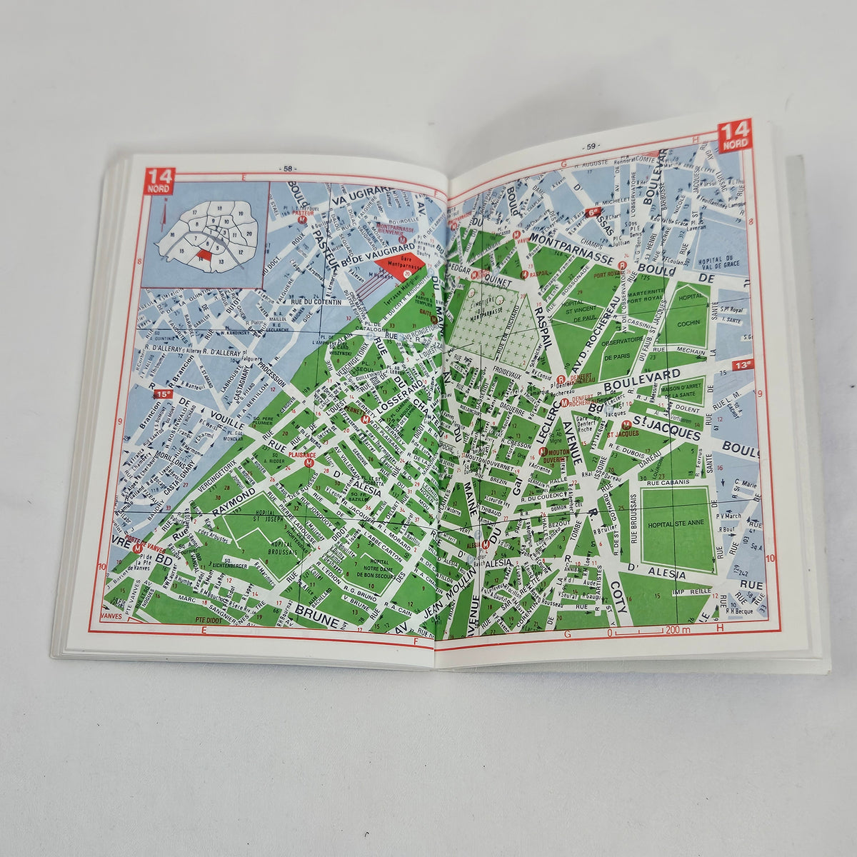 Vintage Paris Pocket Map, 2002