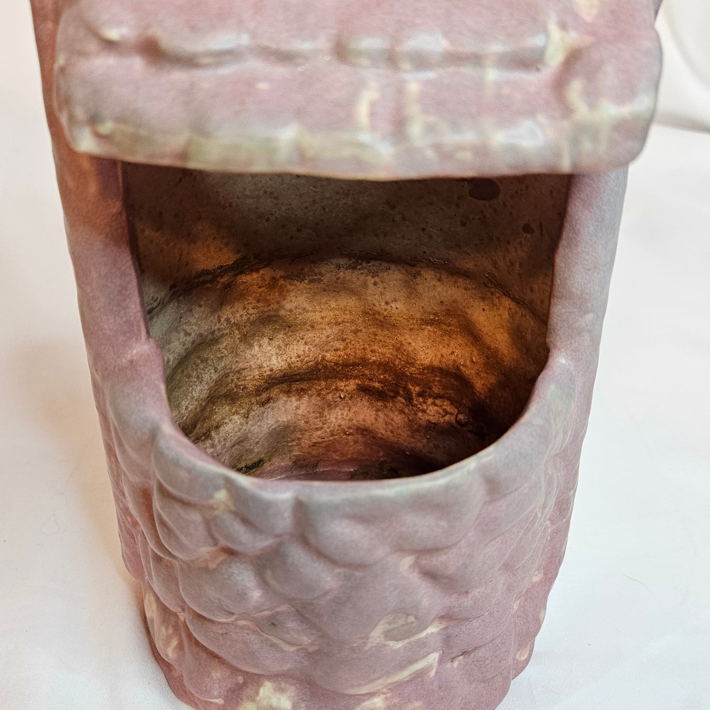 Niloak Covered Wishing Well vintage planter, 1930s