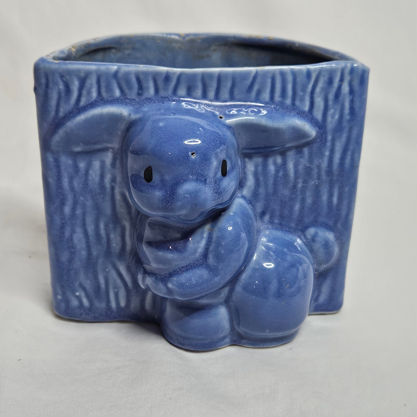 Vintage Niloak Bunny planter, Ozark Blue with painted eyes