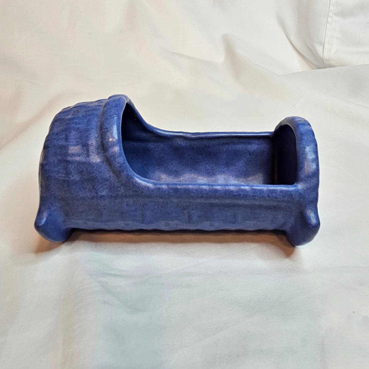 Vintage Niloak Pottery Cradle in Ozark Blue