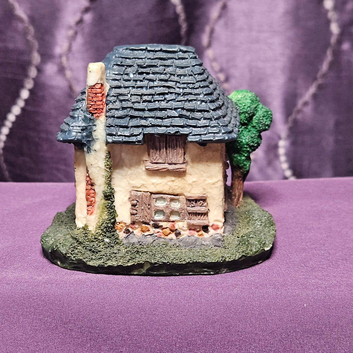 Department 56 Dickens Village Miniatures, Set of 7, 1986