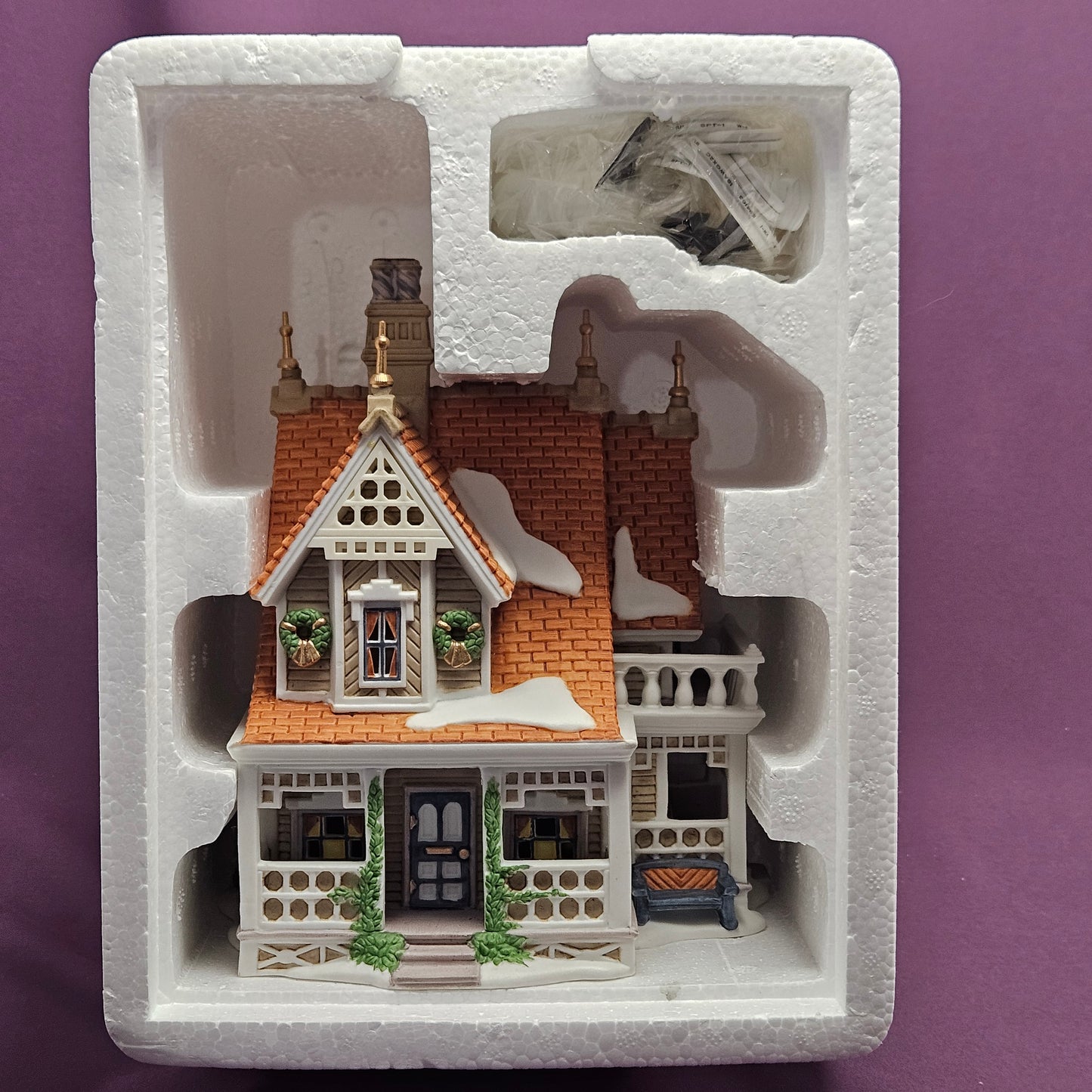 Bobwhite Cottage, Department 56, New England Village Series, 1996