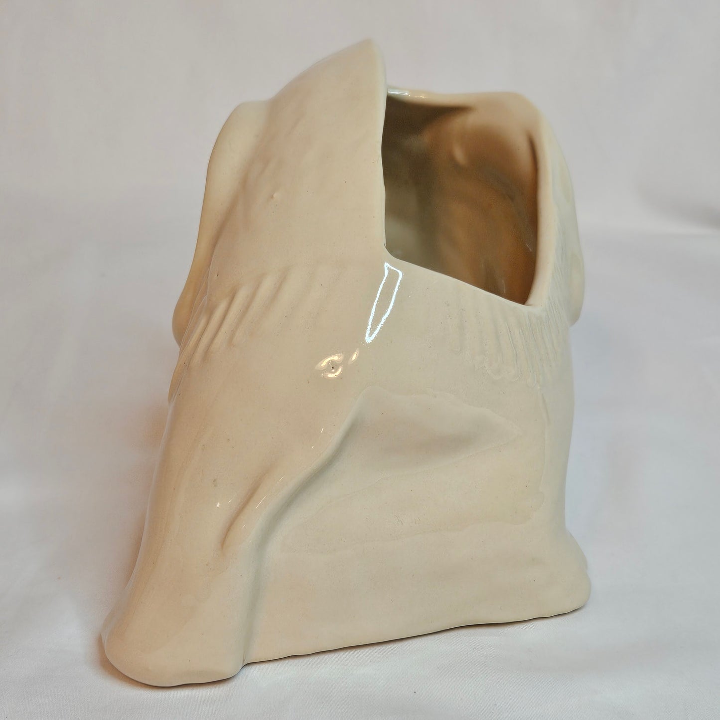 Niloak 1940s Circus Elephant planter, designed by Joe Alley, cream
