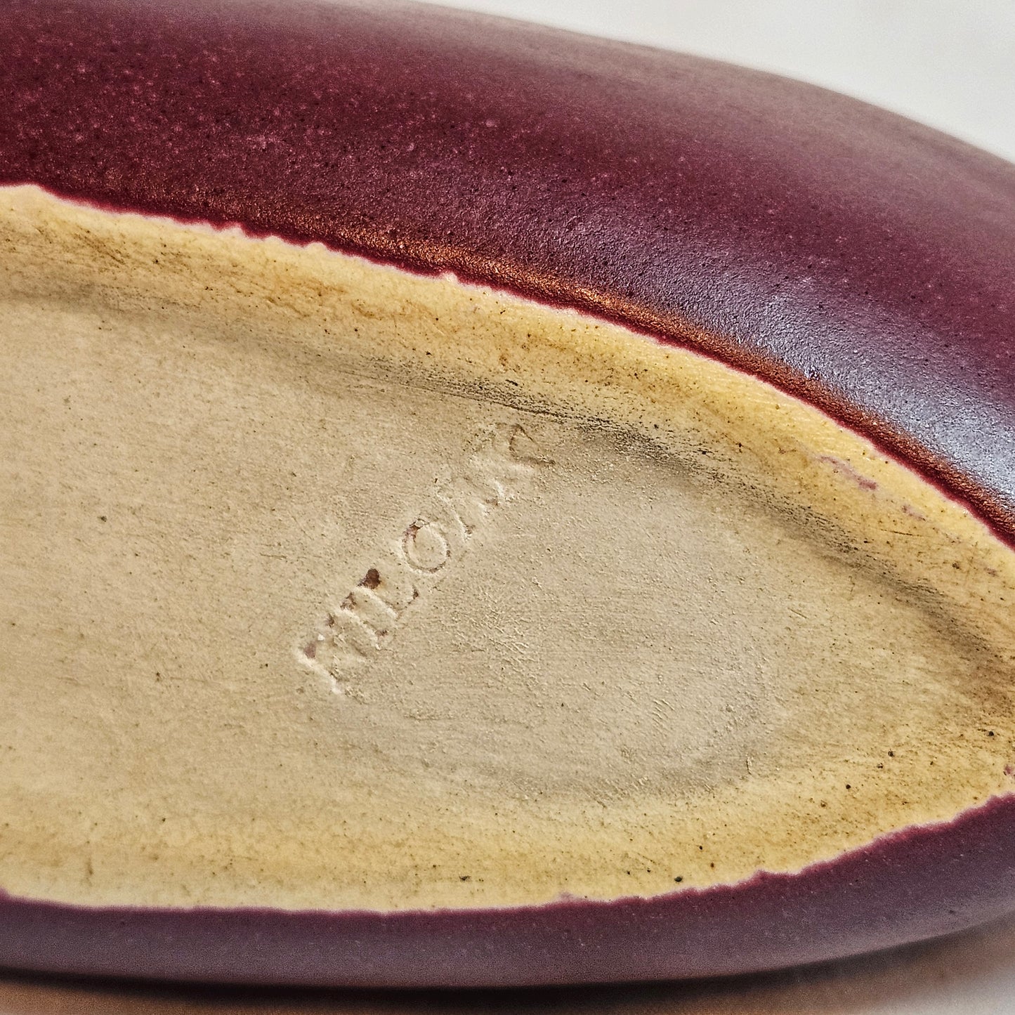 Niloak Pottery vintage Indian Canoe, Fox Red Lewis glaze color
