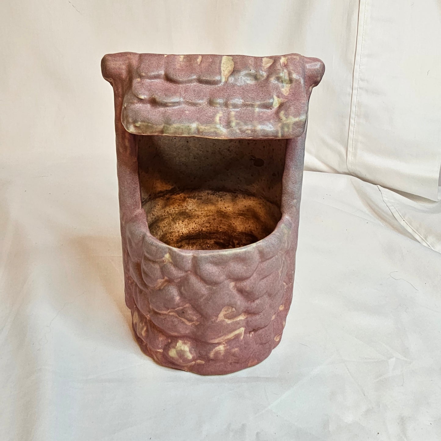 Niloak Covered Wishing Well vintage planter, 1930s