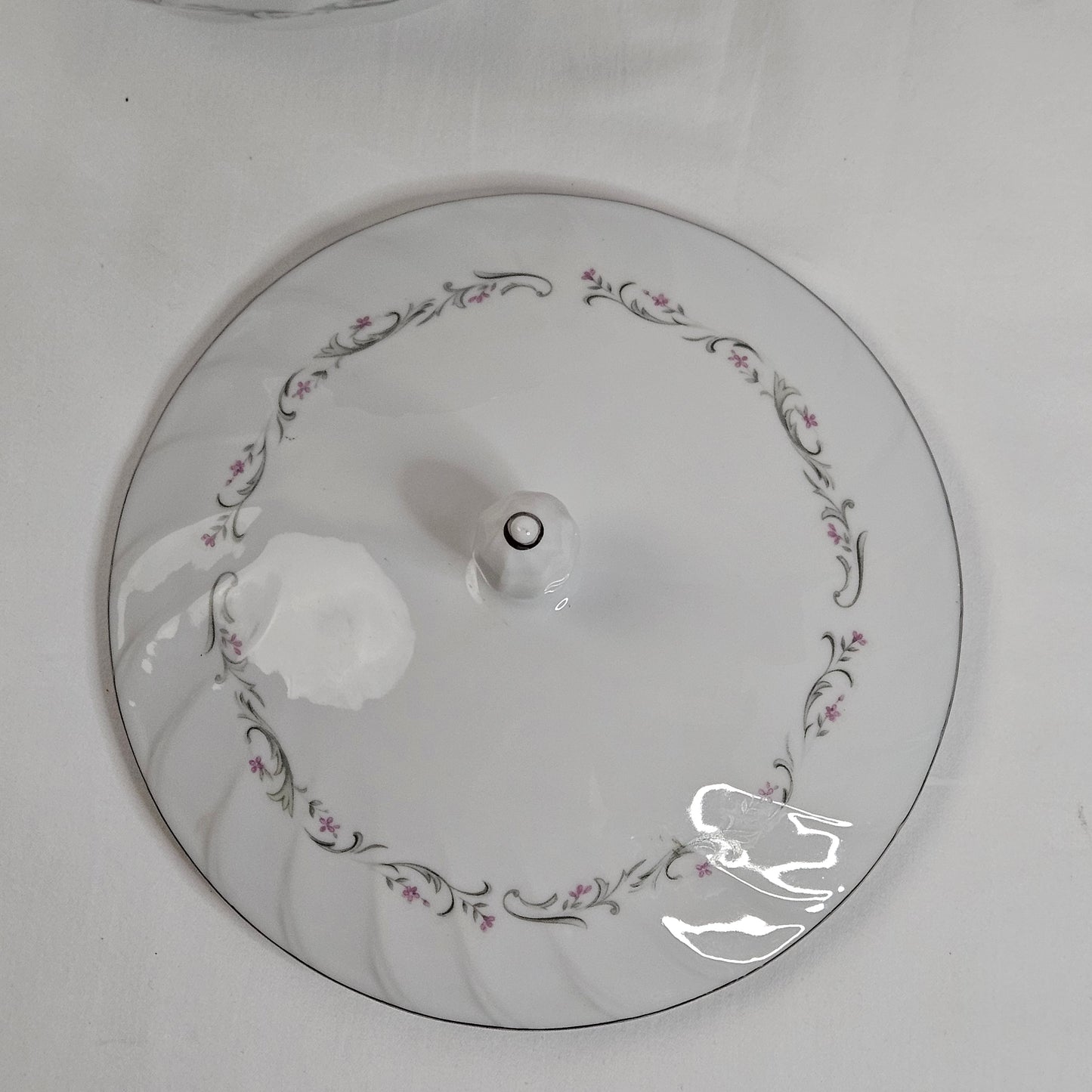 Vintage Royal Swirl covered serving dish, china from Japan