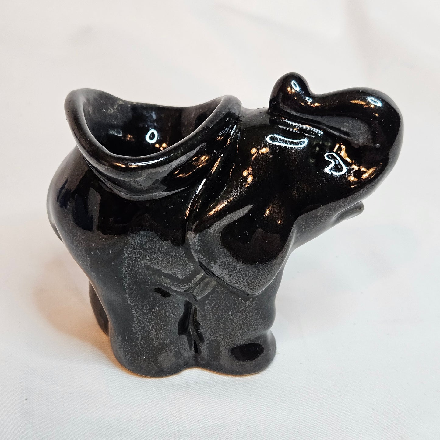 Vintage Niloak Elephant planter, glossy black