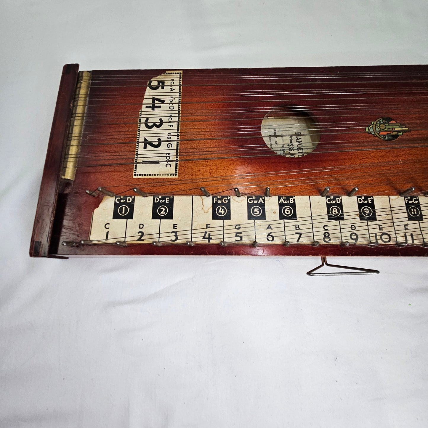Vintage Pianoette, Form 3C, no bow,