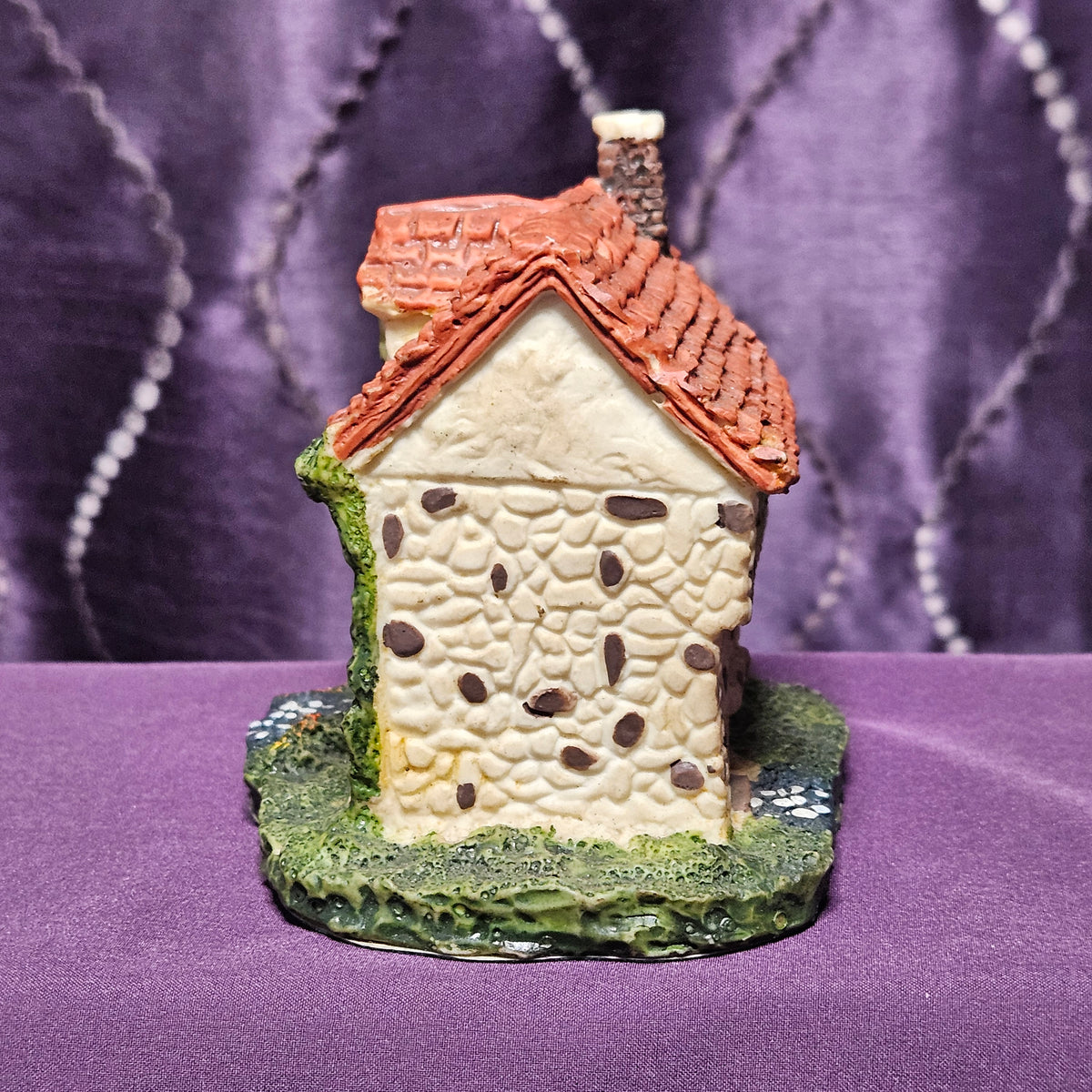 Department 56 Dickens Village Miniatures, Set of 7, 1986